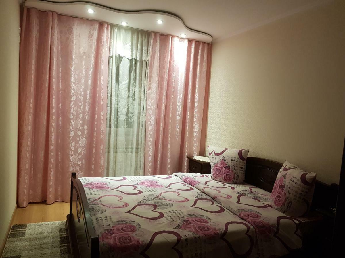 Diana Apartament Iasi Ngoại thất bức ảnh
